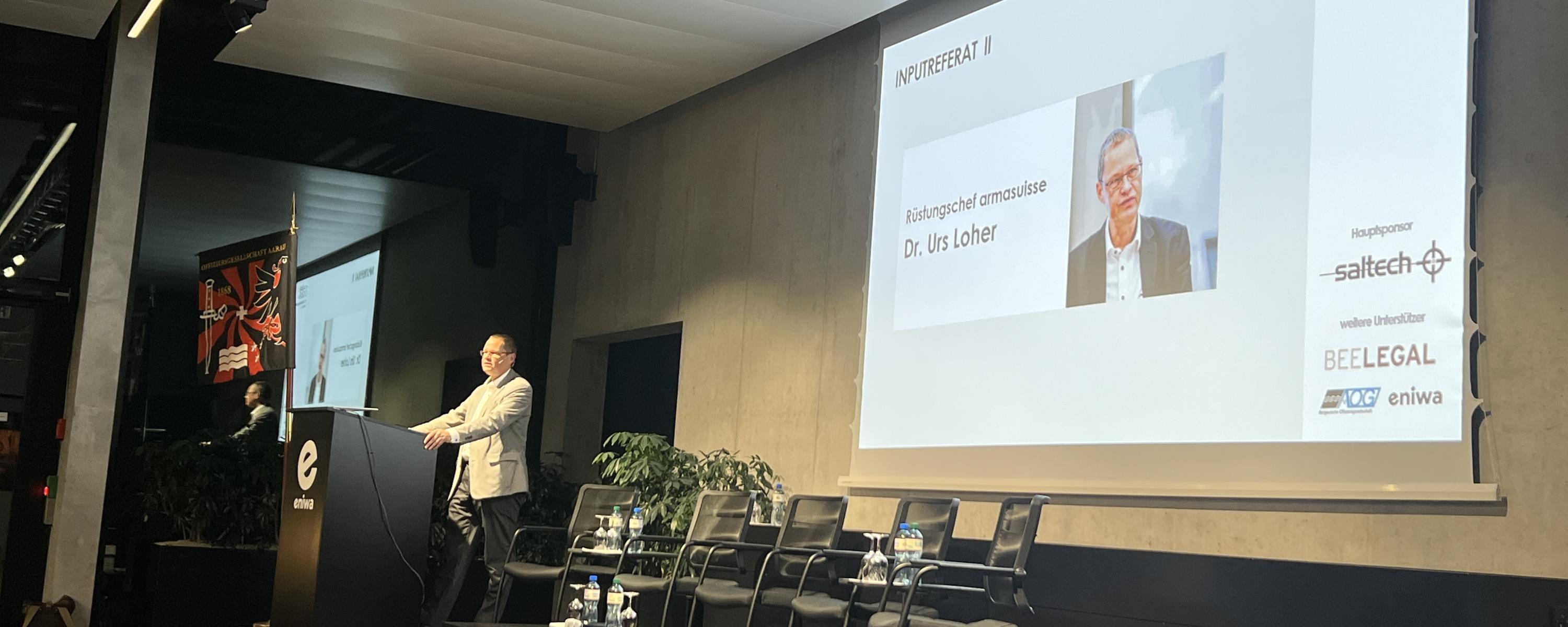 Rüstungschef der armasuisse, Dr. Urs Loher, referiert am SIPOL 2025
